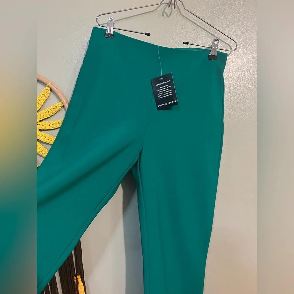 Boston Proper Elegant Green Women's Pants Crop Straight Nylon M Stretchy NWT